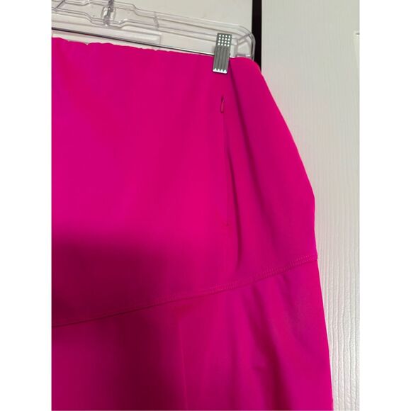 Tail Asymmetrical Hem Skort - Picture 2 of 7